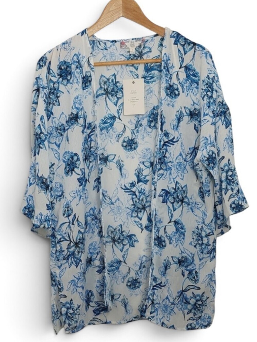 Pink Rose Blue Floral Kimono Junior's Size Small Cover Up Oversized